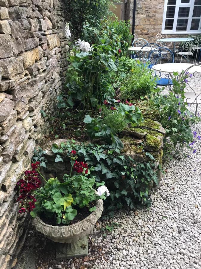 Lucy'S Tearoom Stow-on-the-Wold Extérieur photo